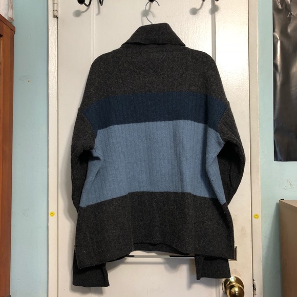 Men’s River Island Striped Turtleneck Sweater - Picture 3 of 6